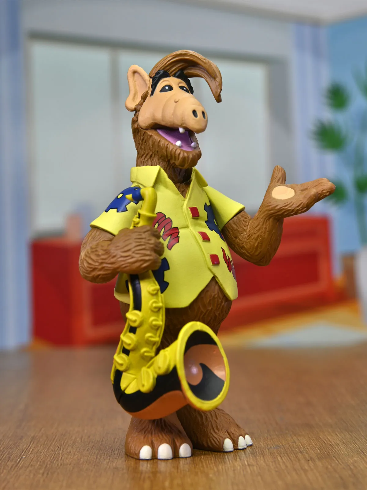 Alf with Saxophone Toony Classic - 6 Scale Action Figure - Alf - NECA Collectibles
