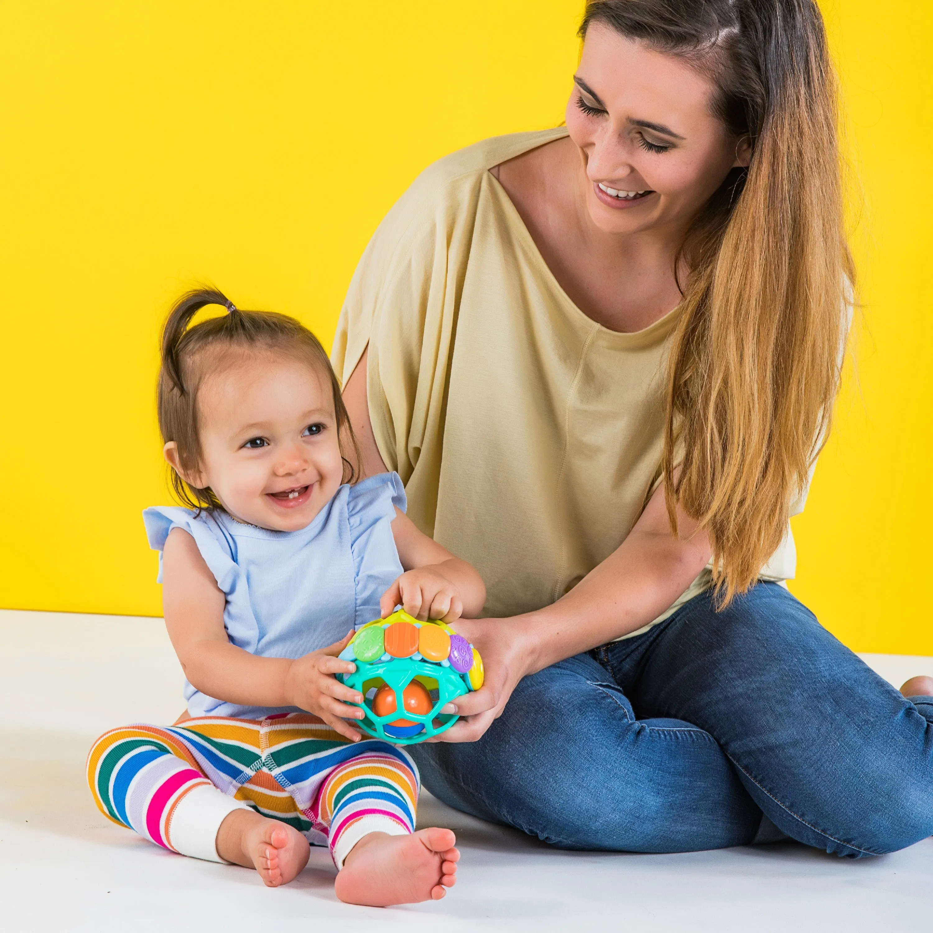 Bright Starts Flexi Ball Easy Grasp Rattle Toy