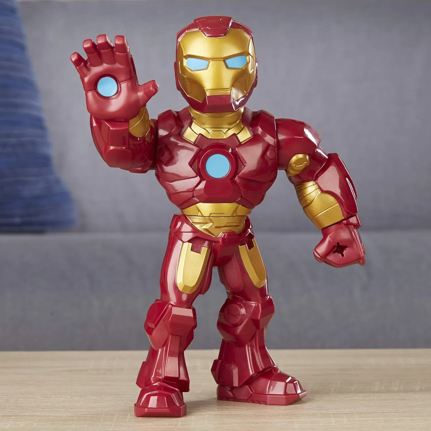 Playskool Heroes Marvel Super Hero Adventures Mega Mighties Iron Man 10-Inch Action Figure